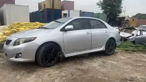Toyota Corolla 2010 Silver