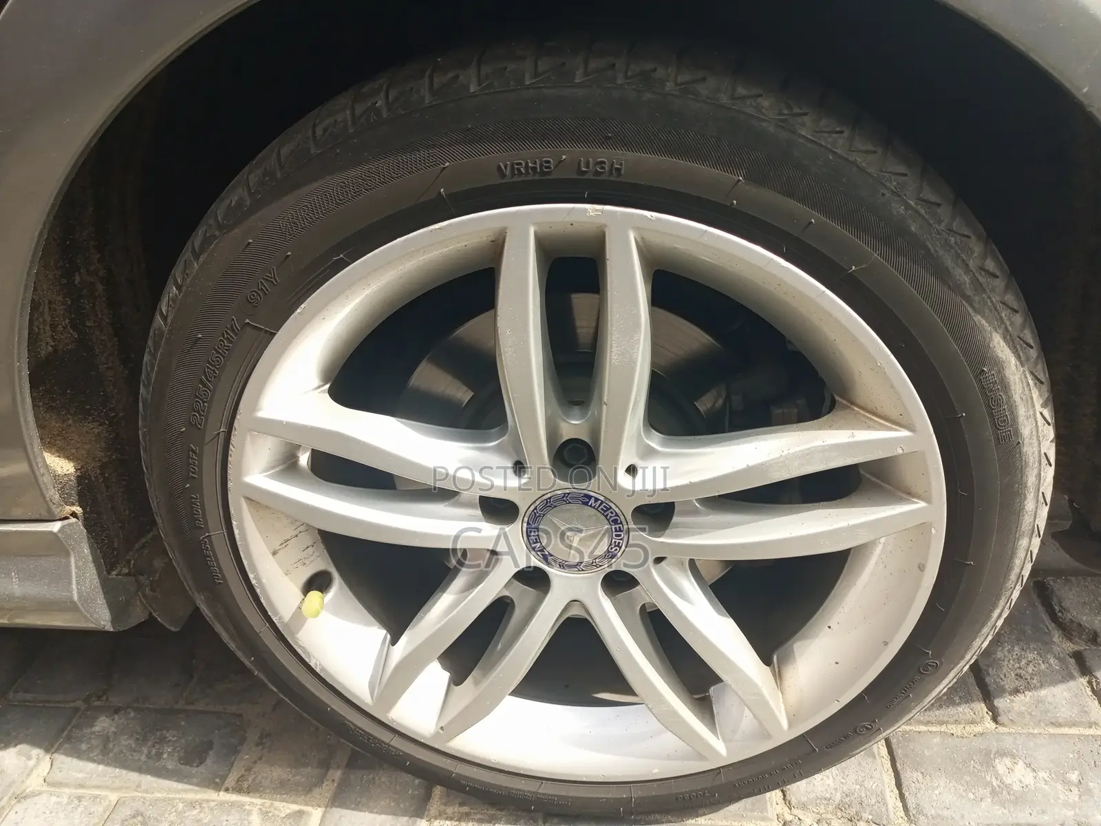 Mercedes-Benz C300 2014 Silver