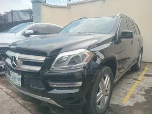 Mercedes-Benz GL-Class GL450 4MATIC 4dr SUV AWD (4.7L 8cyl Turbo 7A)