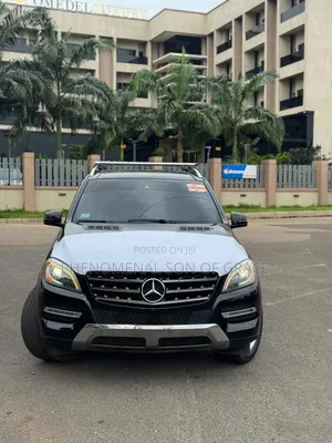 Mercedes-Benz M Class ML350 4MATIC 4dr SUV AWD (3.5L 6cyl 7A) 2014 Black
