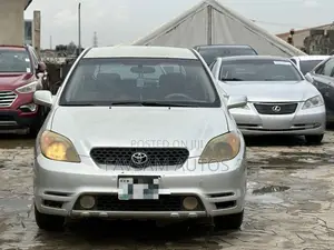 Toyota Matrix 2004 Silver