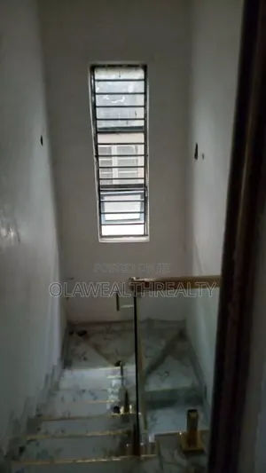 5bdrm Duplex in Bodija for rent
