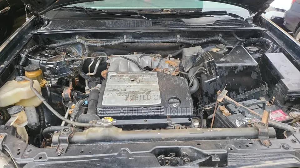 Toyota Highlander 2004 Black