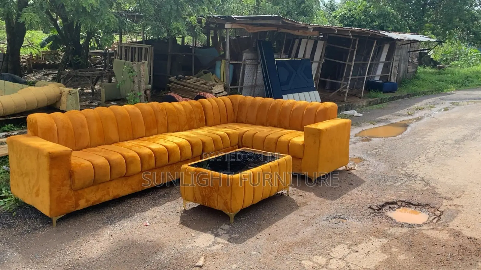 L Shape With Center Table