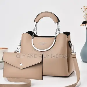 2 in 1 DFS Leaher Quality Handbag