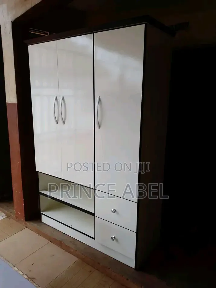 4 By 6 Wardrobe