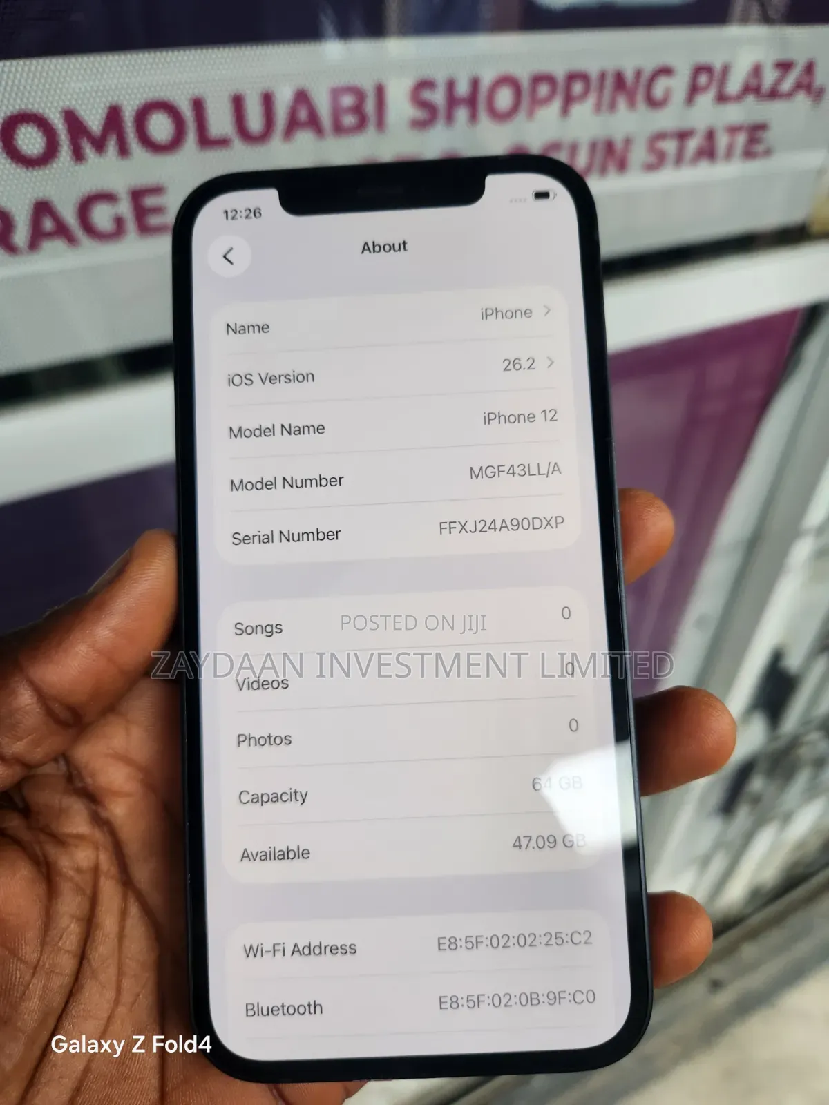 Apple iPhone 12 64 GB Black