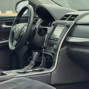 Toyota Camry 2016 White