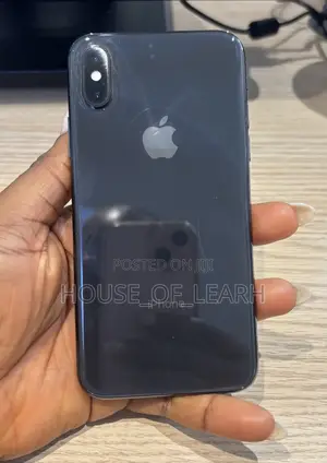 Apple iPhone XS 64 GB Black