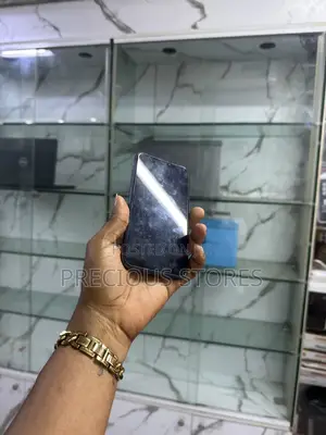 Apple iPhone 11 64 GB