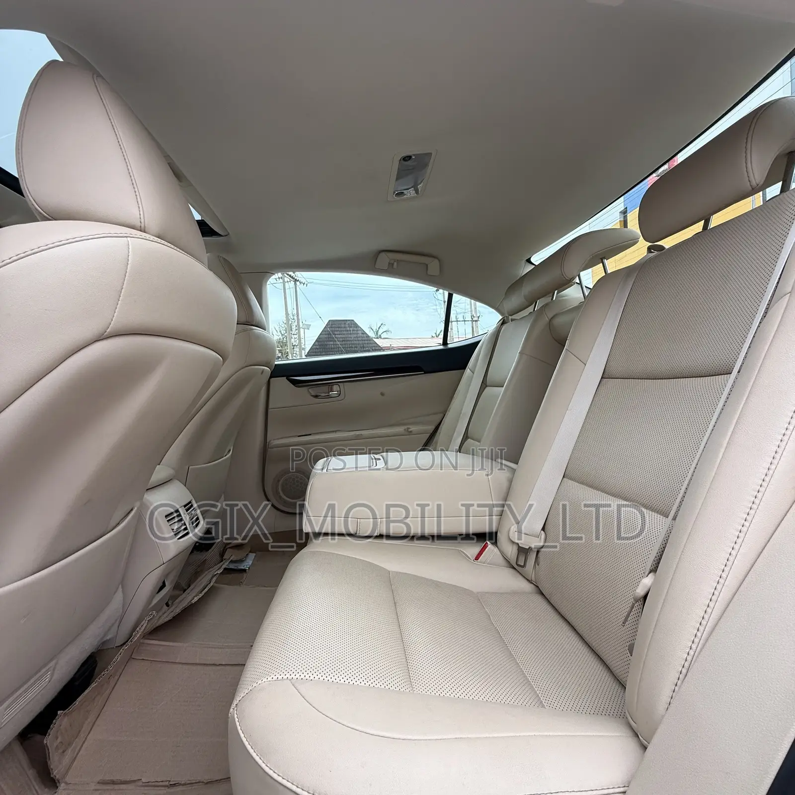 Lexus ES 2014 Red
