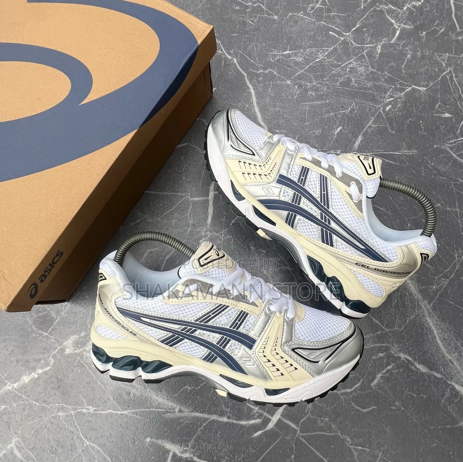 Original Asics White and Blue Runner