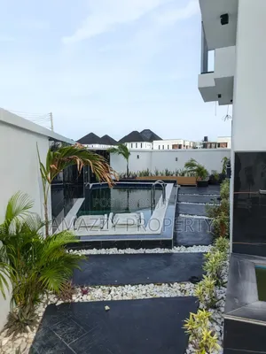 5bdrm Mansion in Orchid Road, Ikota for sale