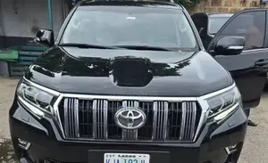 Toyota Land Cruiser Prado 2019 Black