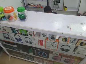 Items Display Show Glass