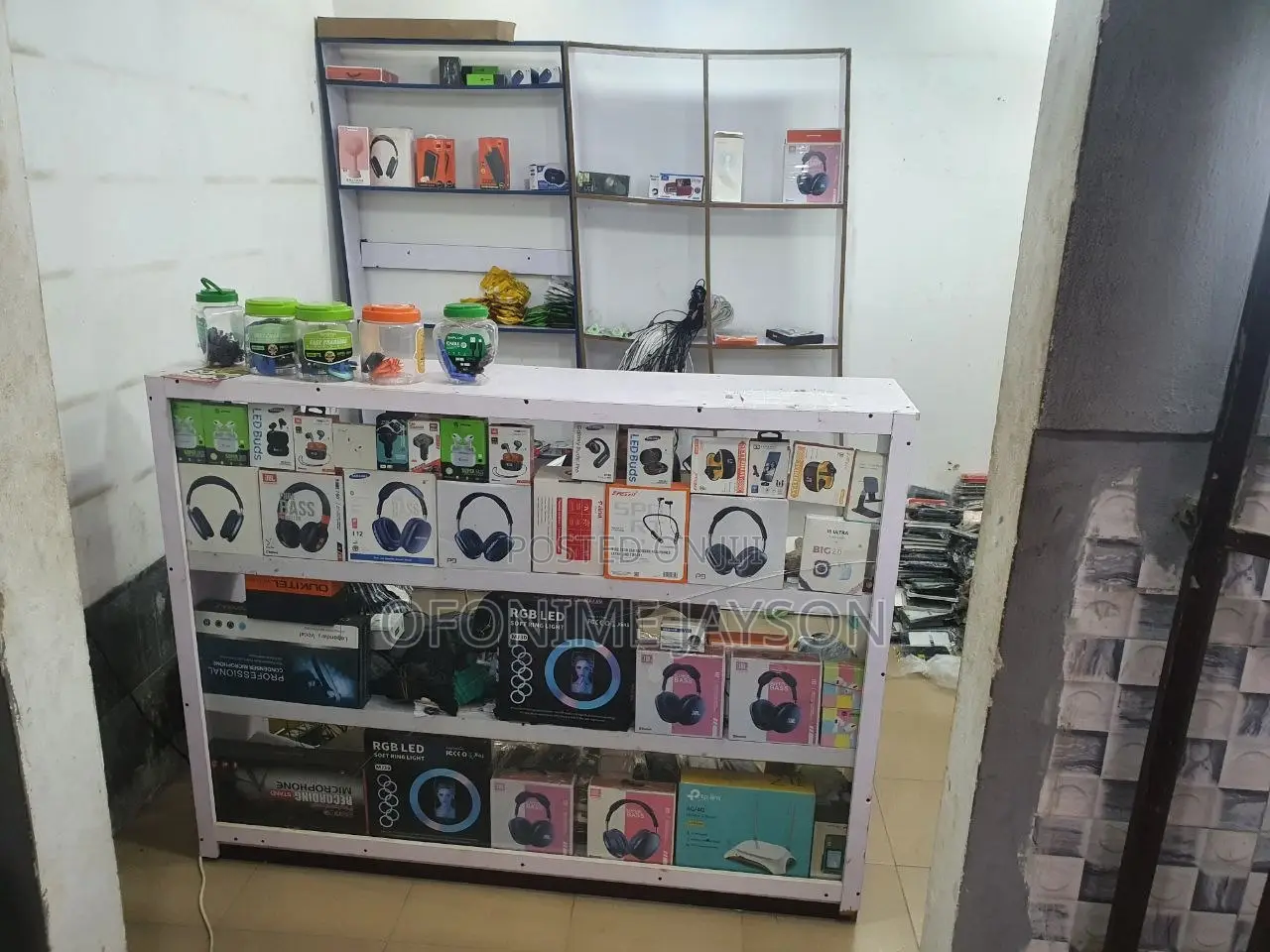 Items Display Show Glass