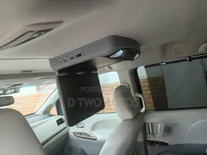 Toyota Sienna XLE 7 Passenger Mobility 2012 Gray