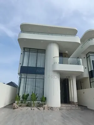 5bdrm Duplex in Orchid Road, Ikota for sale
