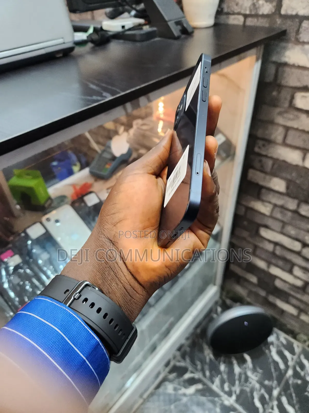 Apple iPhone 12 64 GB Black