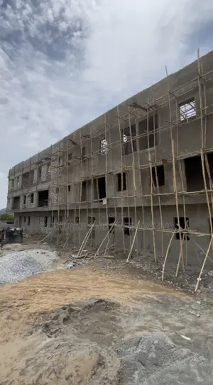 4bdrm Duplex in Largelife Estate, Sabon Lugbe for sale