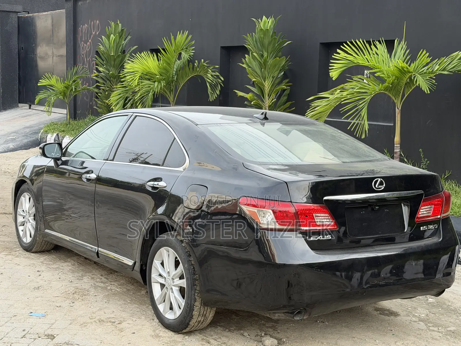 Lexus ES 350 2011 Black