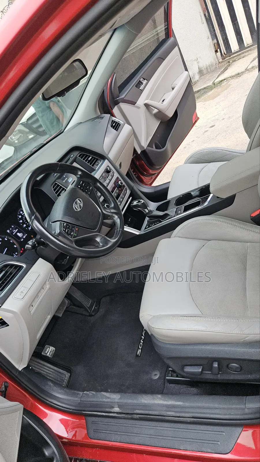 Hyundai Sonata 2016 Red
