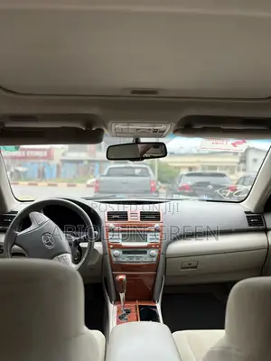 Toyota Camry XLE 4dr Sedan (2.4 4cyl 5A) 2008 Red
