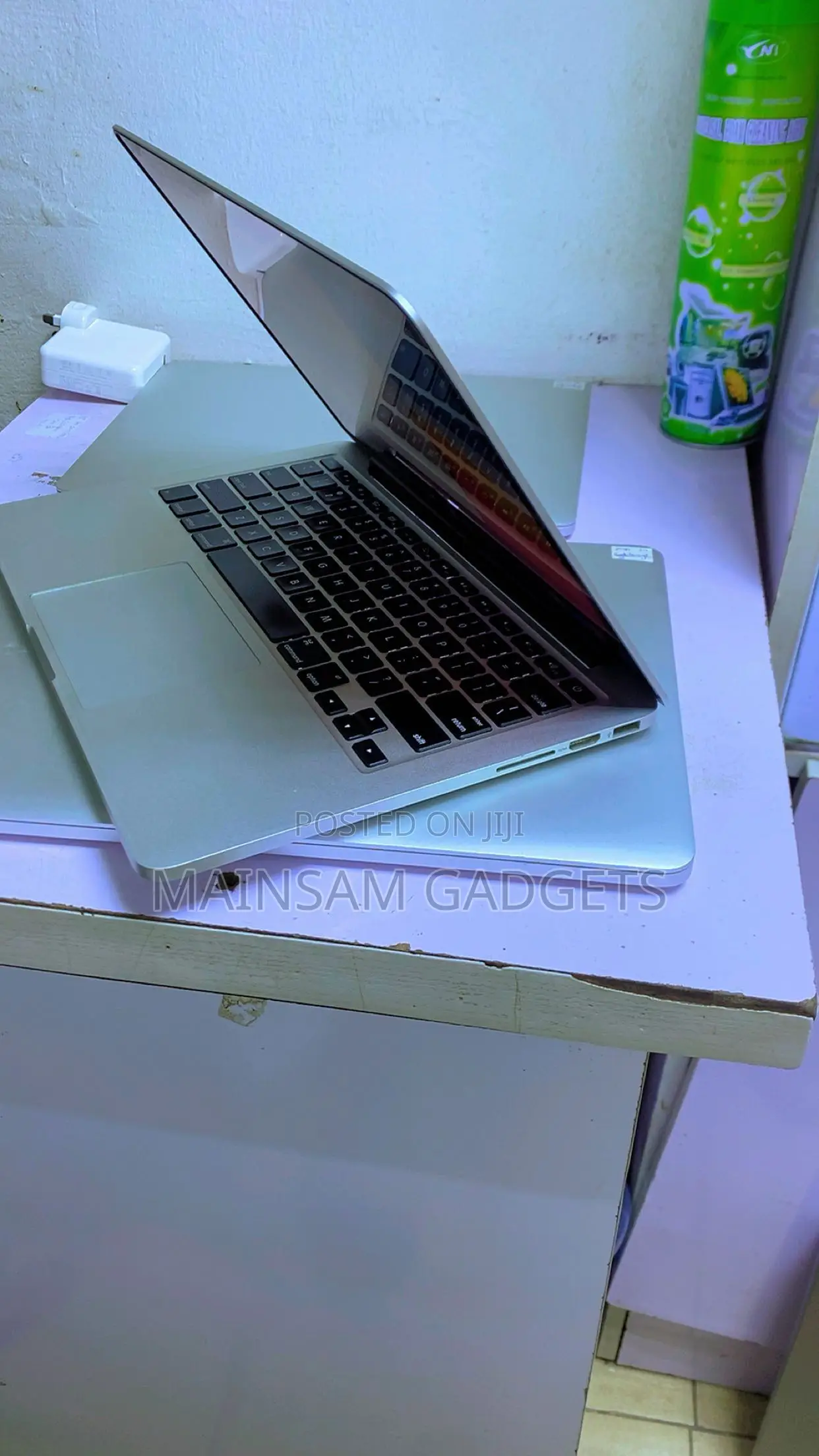 Laptop Apple MacBook Pro 2015 8GB Intel Core i5 SSD 256GB