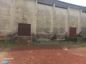 Warehouse for Lease