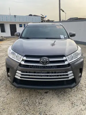 Toyota Highlander 2018 Gray
