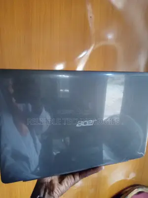 Laptop Acer Aspire E1-531 4GB Intel Core 2 Duo HDD 320GB