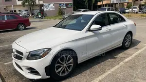 Mercedes-Benz C300 Base 4Matic Sedan AWD (2.0L 4cyl 7A) 2016 White