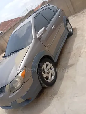 Pontiac Vibe Automatic 2004 Gray