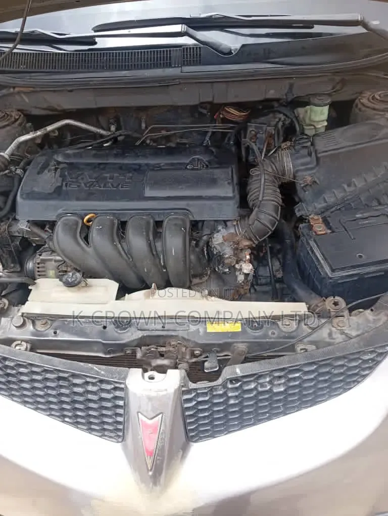 Pontiac Vibe Automatic 2004 Gray