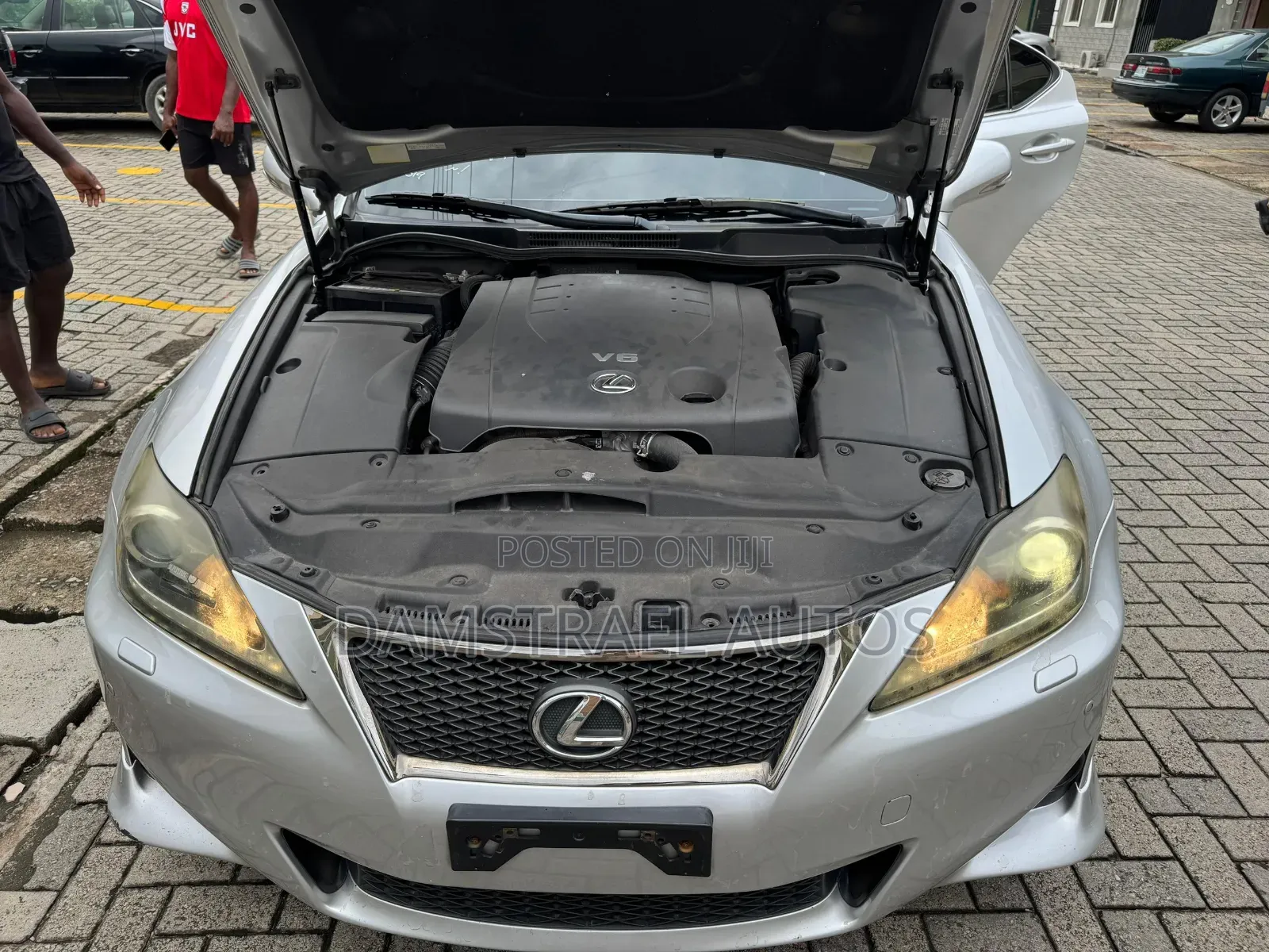 Lexus IS 2012 Silver