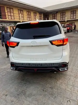 Upgrade Your Toyota Highlander 2015 to 2025 Model