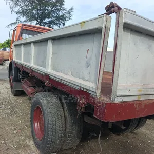 Mercedes Benz 1417 Tipper Tokunbo 6 Tyres With Custom Paper