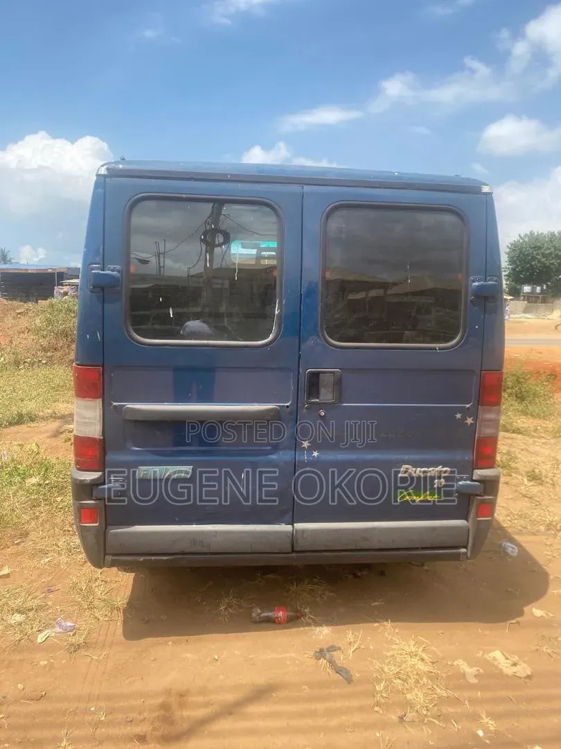 Fiat Ducato 2005 Blue