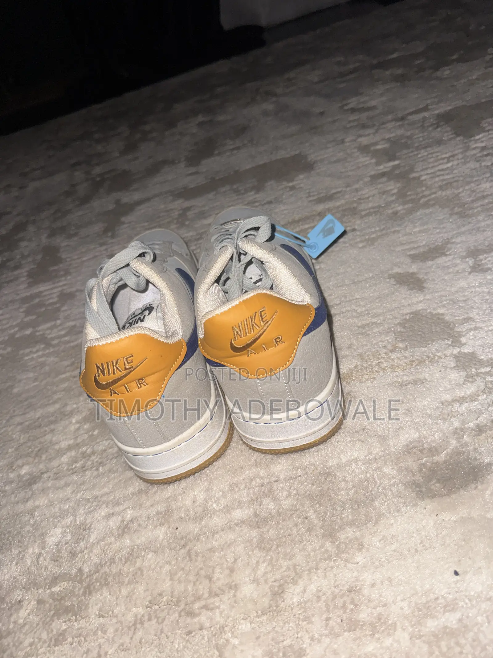 Nike Sneakers
