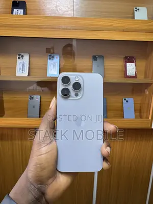 Apple iPhone 15 Pro Max 256 GB