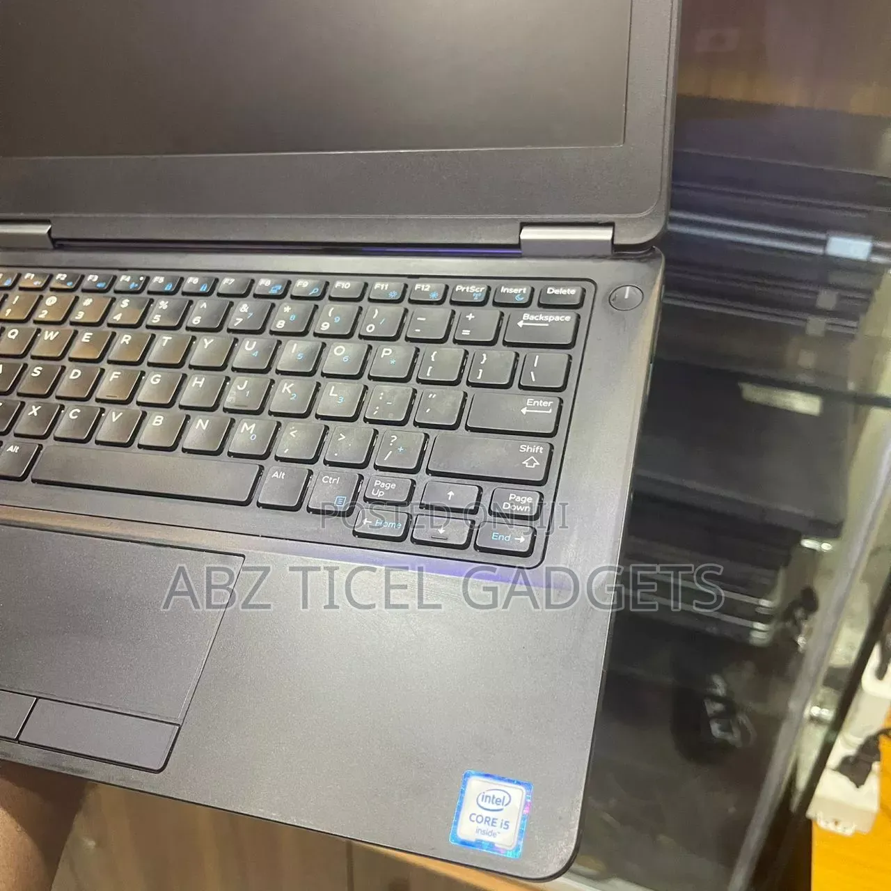 Laptop Dell Latitude E5270 8GB Intel Core i5 SSD 128GB