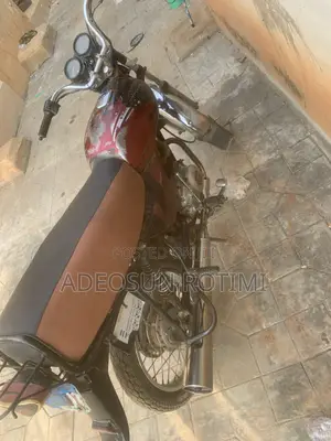 Bajaj Boxer 2018 Red