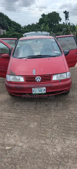 Volkswagen Sharan Automatic 2002 Red