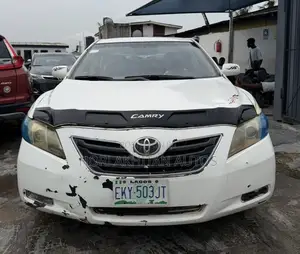 Toyota Camry 2008 White