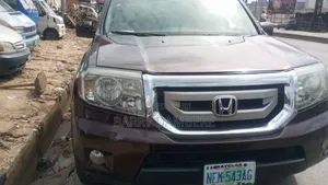 Honda Pilot 2009 Red