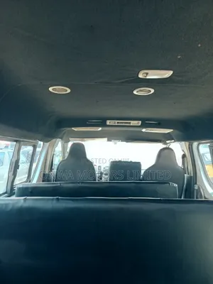 Toyota HiAce 2012 White
