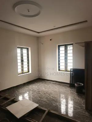 2bdrm Block of Flats in Utako for rent