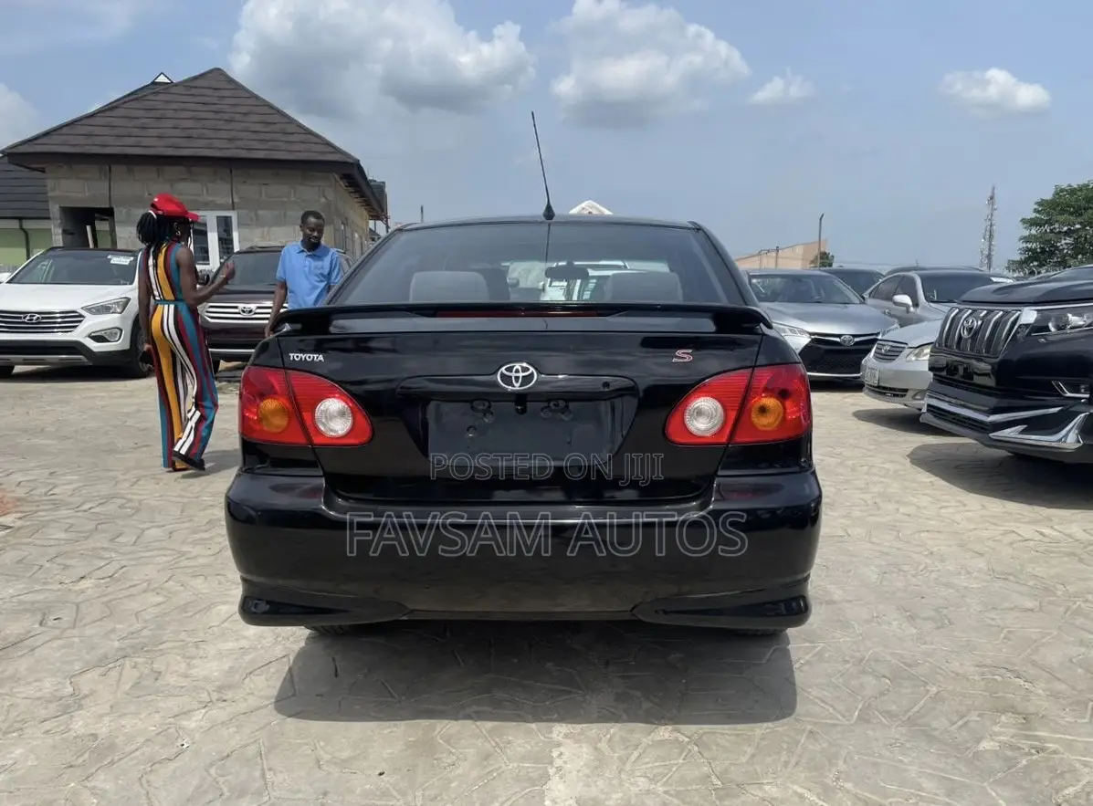 Toyota Corolla 2007 Black