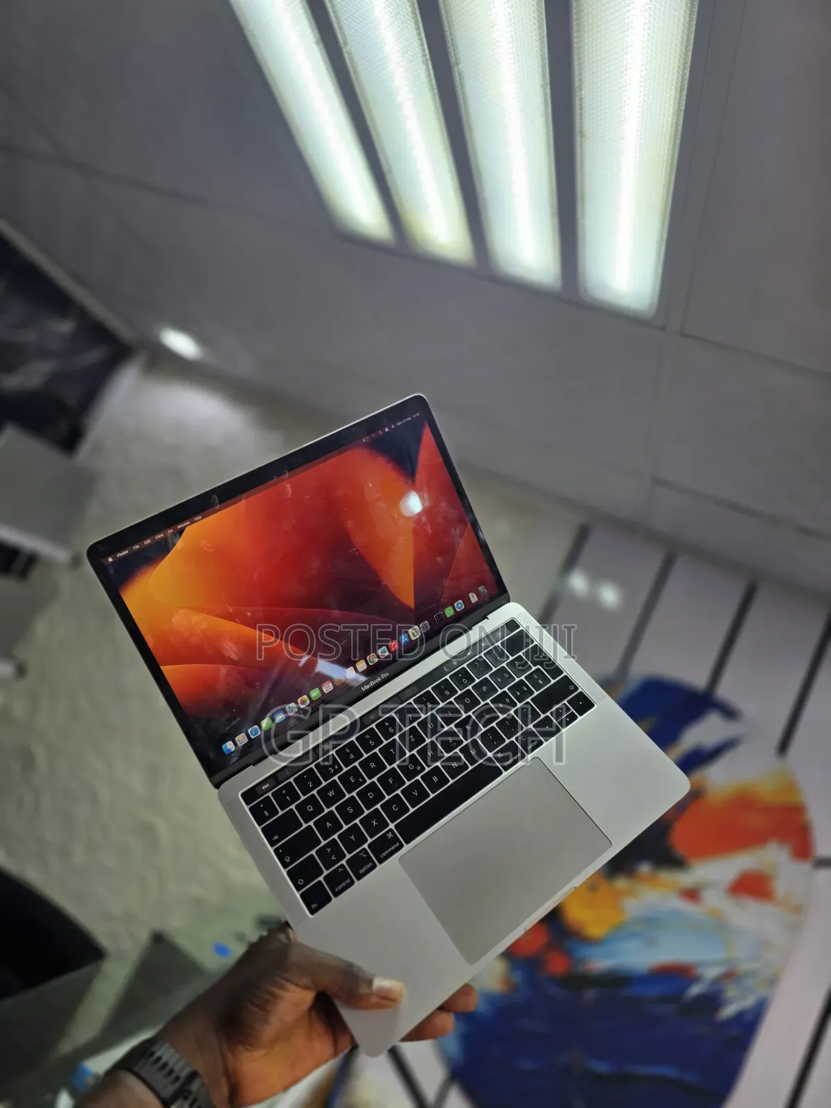 Laptop Apple MacBook Pro 2018 16GB Intel Core i7 SSD 1T
