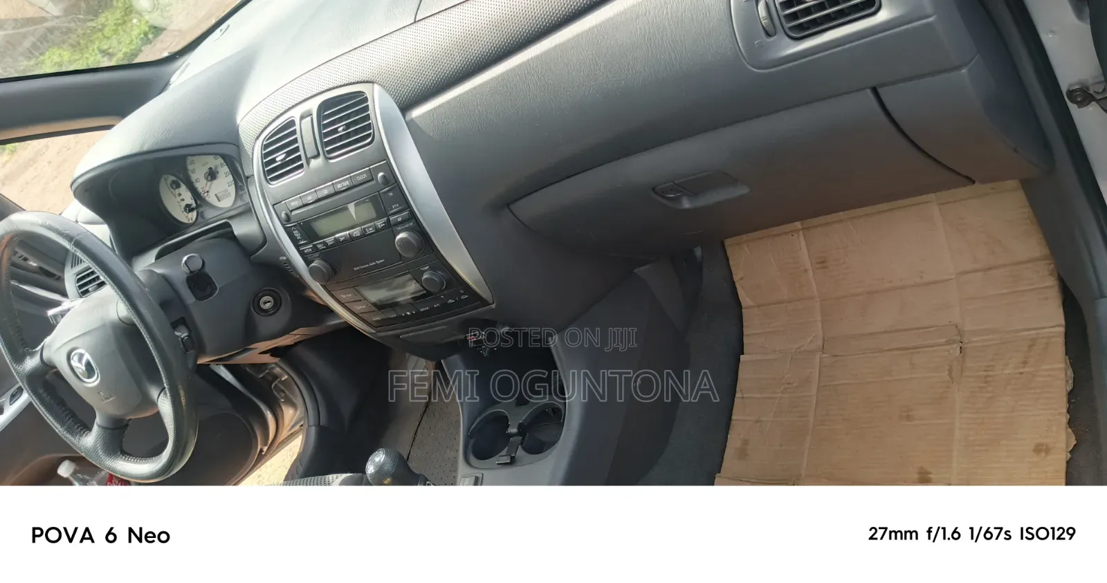 Mazda AZ 2000 Silver